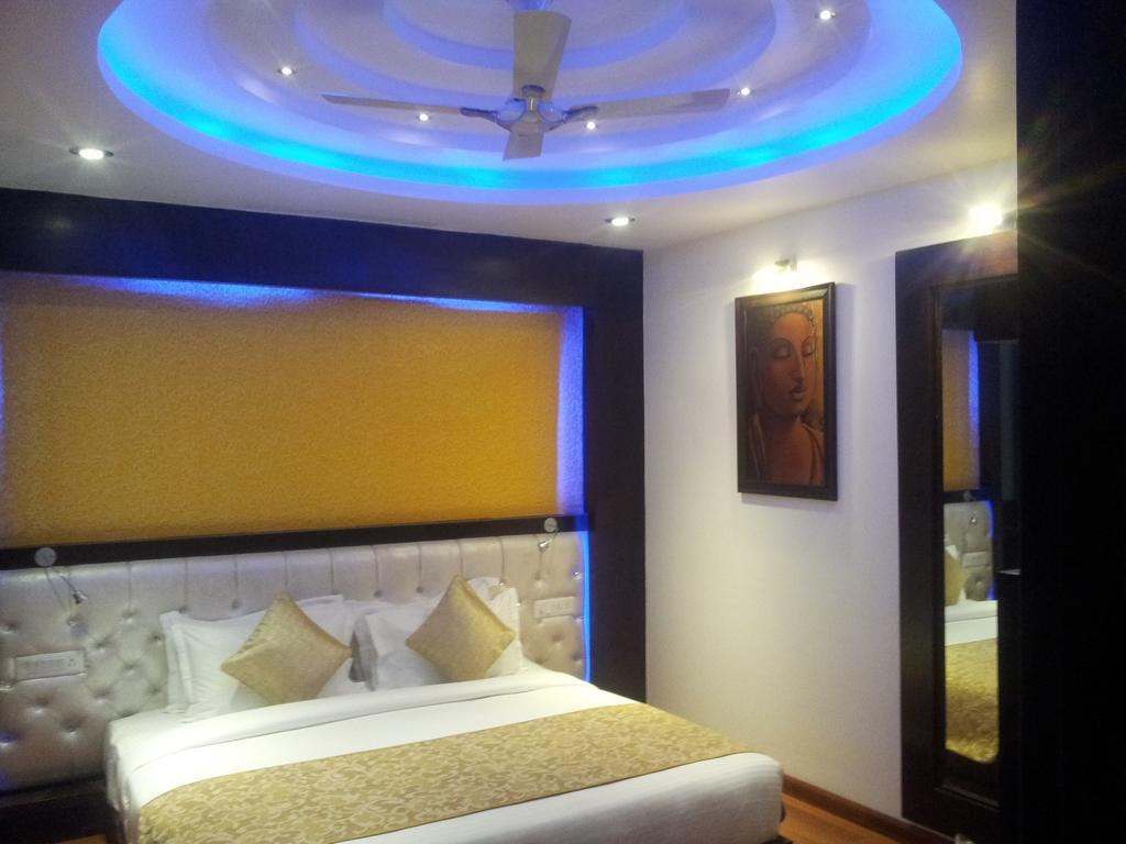 Hotel The Haven Kashipur Oda fotoğraf